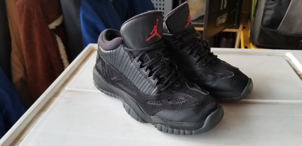 Air Jordan XI 11 IE 5Y